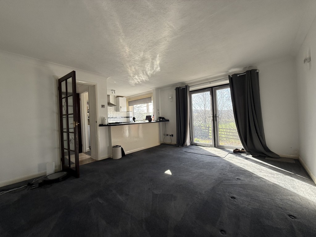 Lot: 141 - DETACHED TWO-BEDROOM BUNGALOW - Living room-diner-kitchen